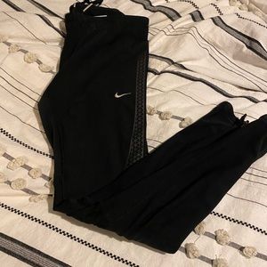 Nike leggings